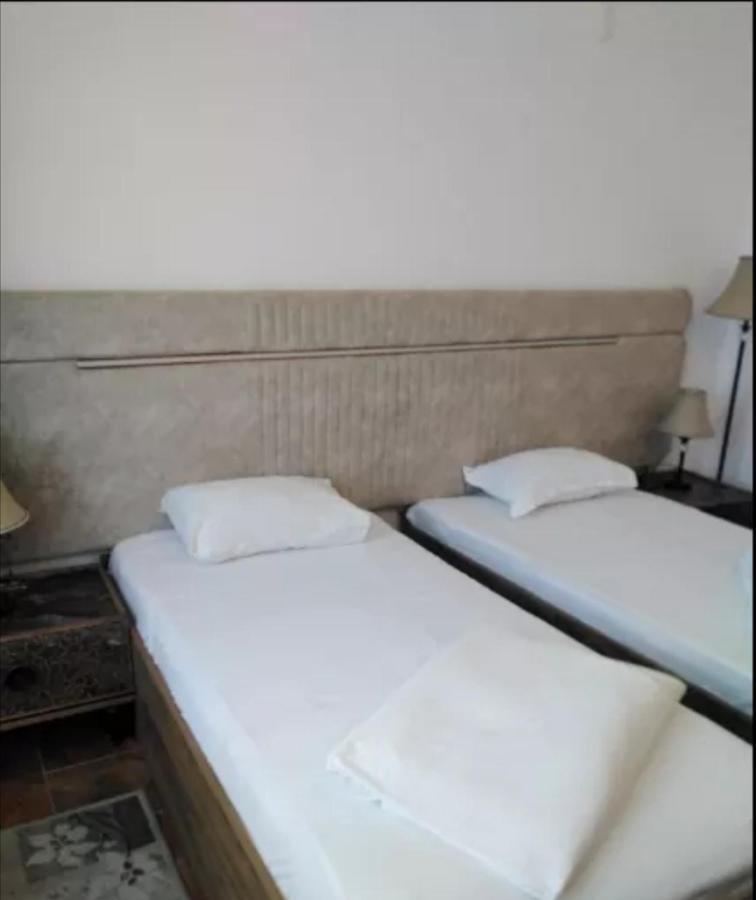 Hotel Florida Мамая Екстериор снимка
