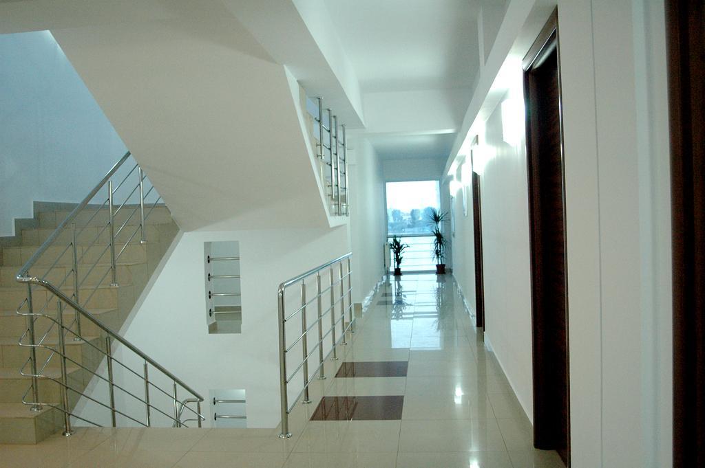 Hotel Florida Мамая Екстериор снимка